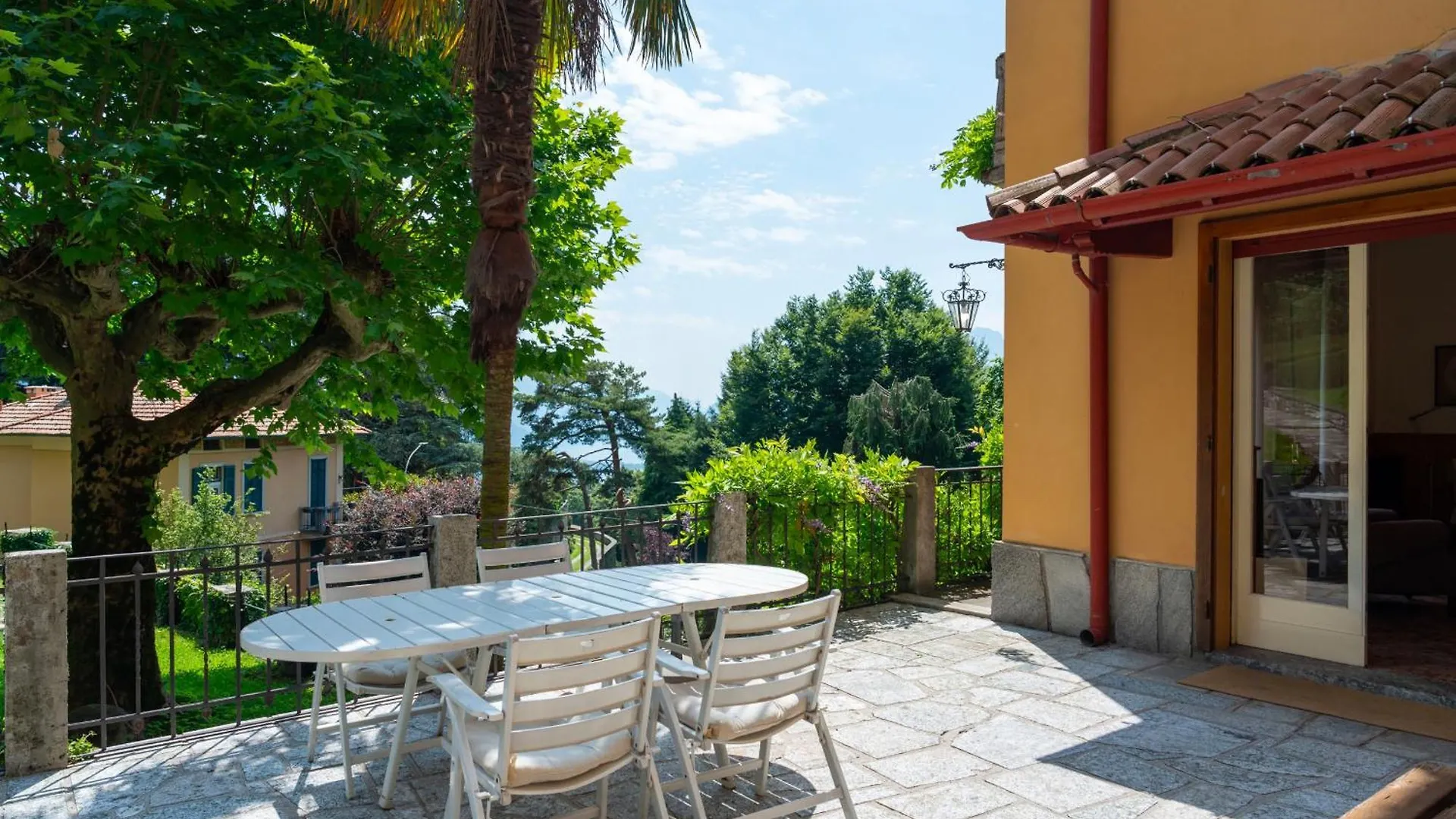 A Due Passi Dal Belvedere By Wonderful Italy Bellagio